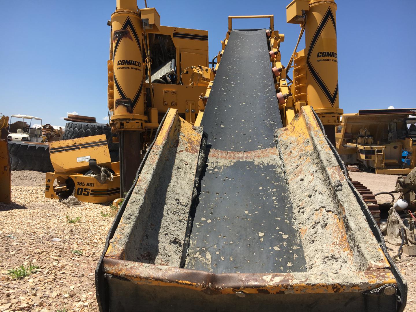 ./imagenes/INVOICE/2019/16119/PAVIMENTADORA PARA BORDES COMACO GT-3600 (37).JPG